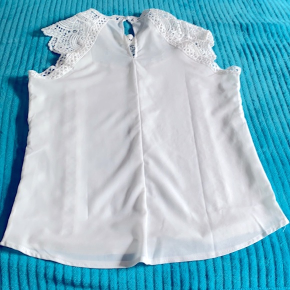 2/$25 Blouse - Picture 3 of 4